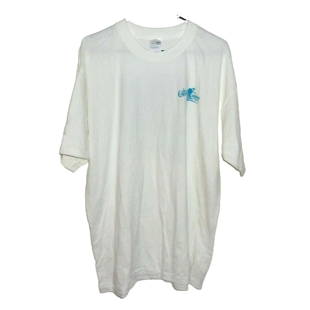 Isle of Capri Casino Resort I Celebrated My Birthday at The White‎ T-Shirt XL